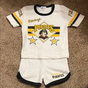 Vintage 90’s Pittsburgh Pirates Outfiit